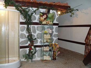& Mountain Romance Guest house