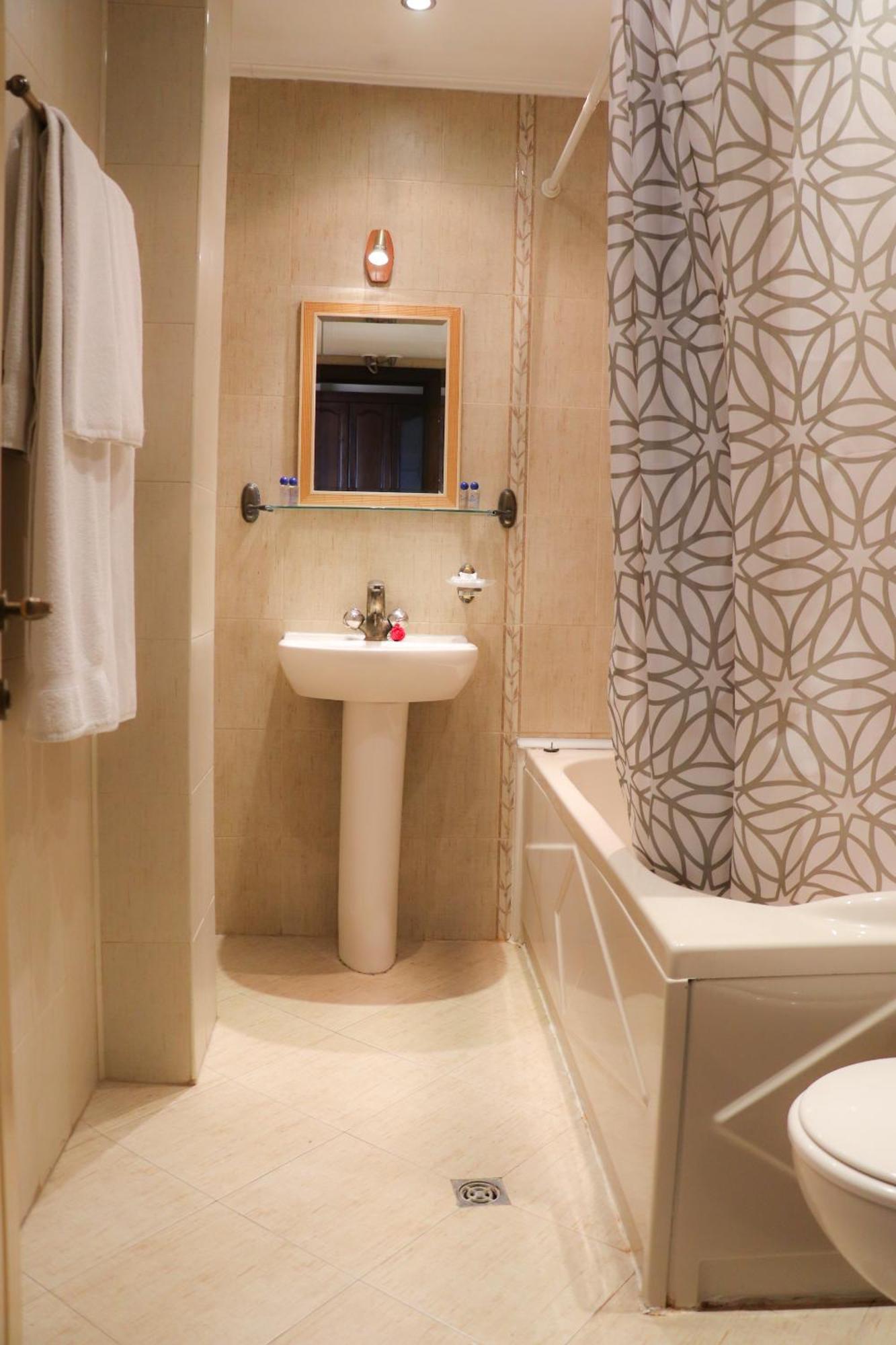 & Mountain Romance Guest house 3*